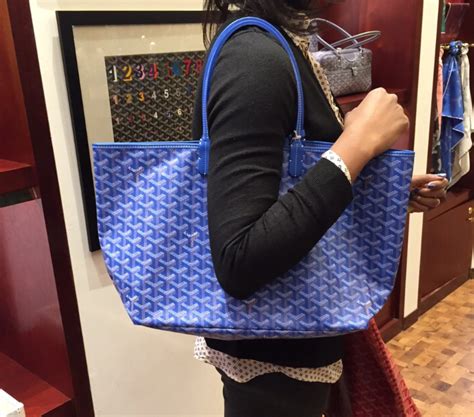 goyard monogram tote|goyard pm tote price.